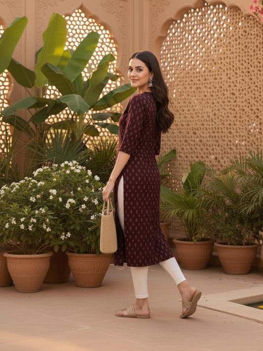 Aarvi Muslin Brown Straight Kurti